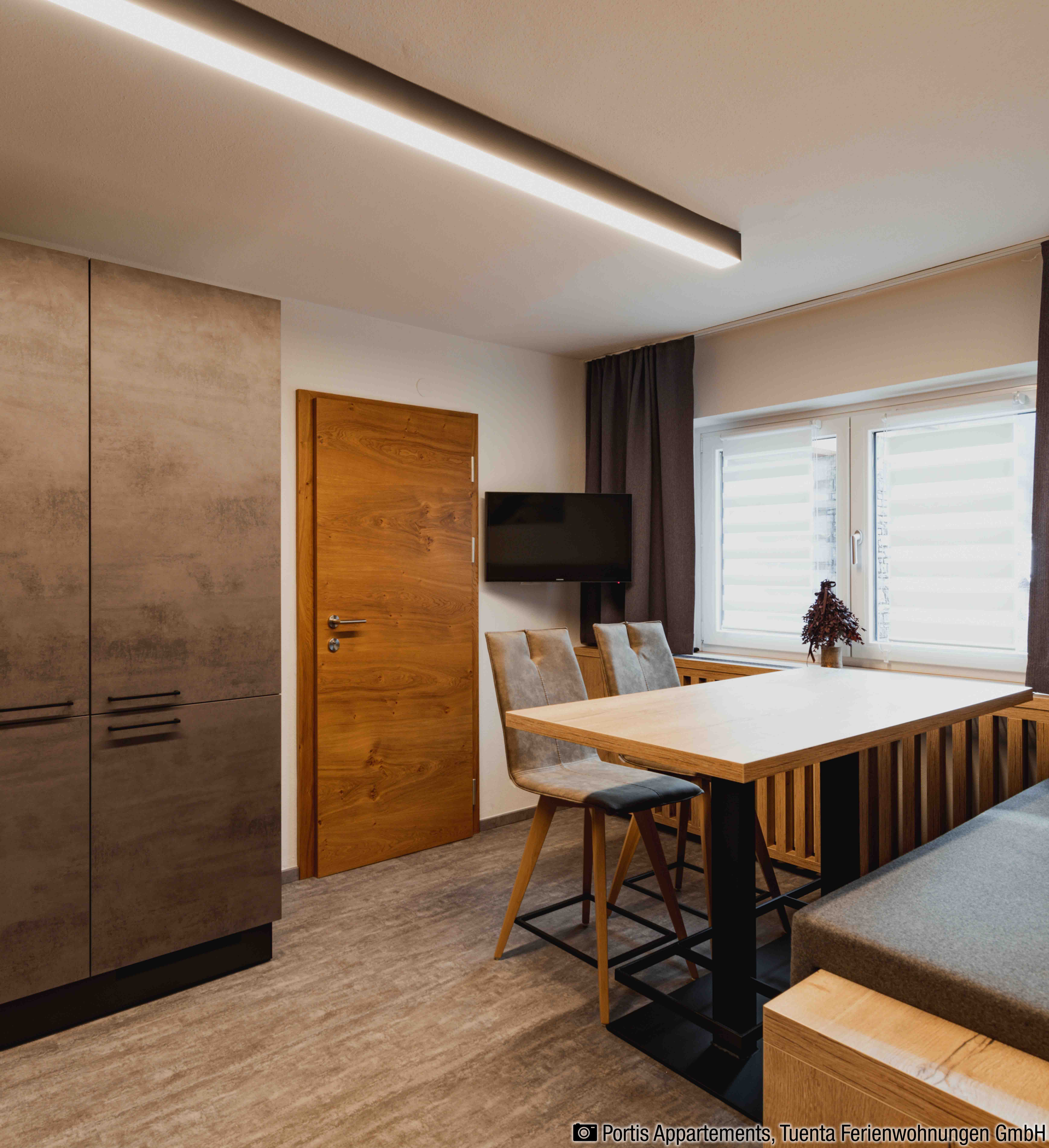 SOLUTIONS DECKE 67525/250N-SSWW