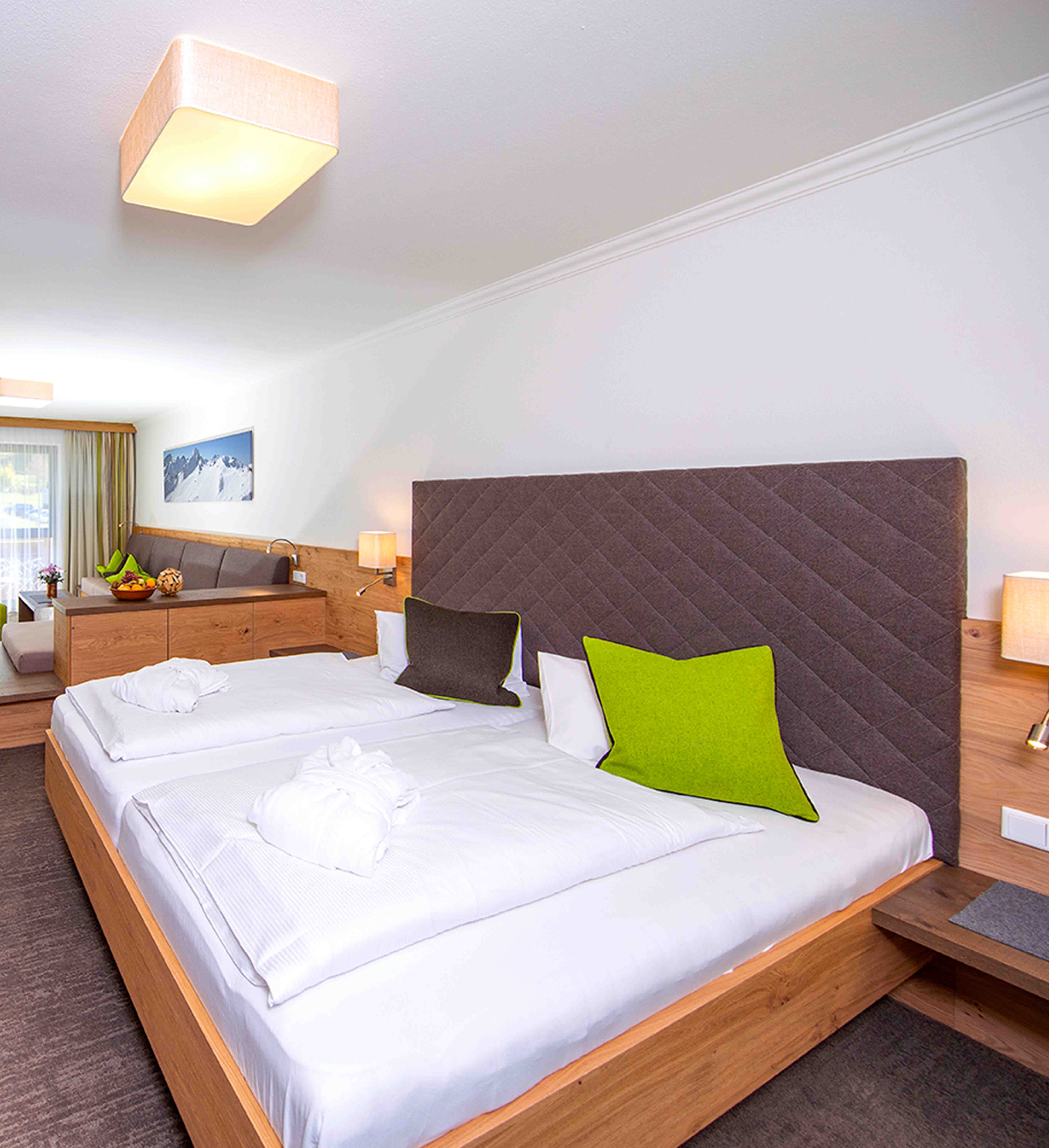 RESIDENCE 15376/30-RR RESIDENCE 15376/30-RR